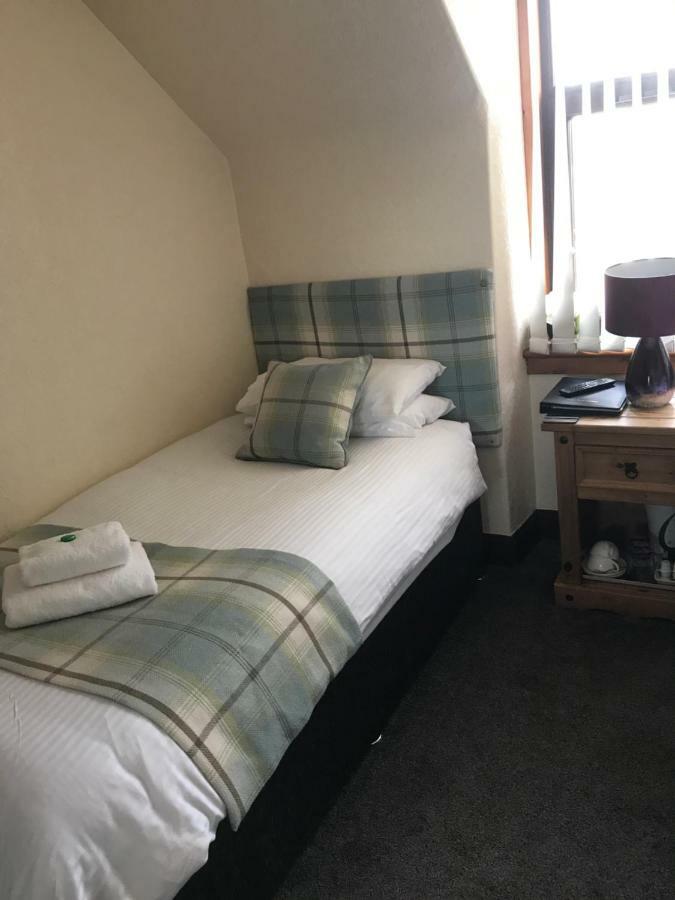 Garfield Guesthouse Dingwall Kültér fotó